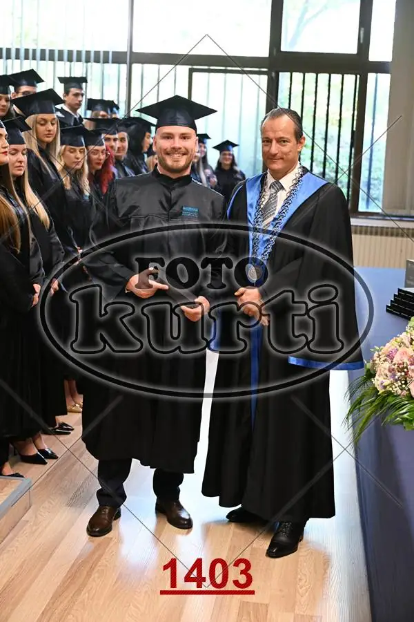 12:00h 8 - FotoKurti