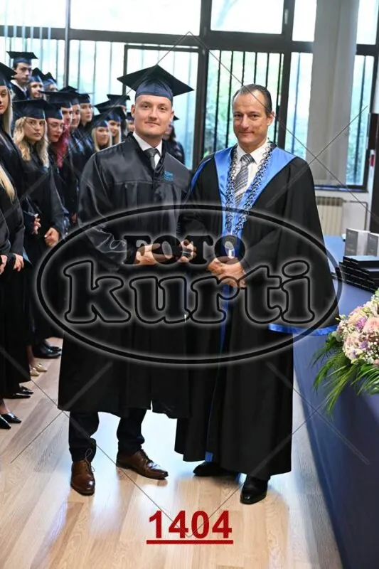 12:00h 9 - FotoKurti