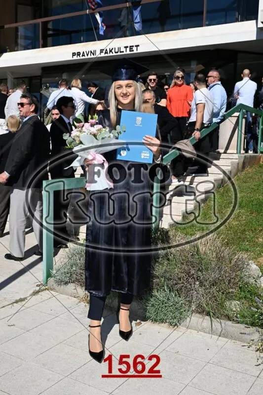 12:00h 11 - FotoKurti