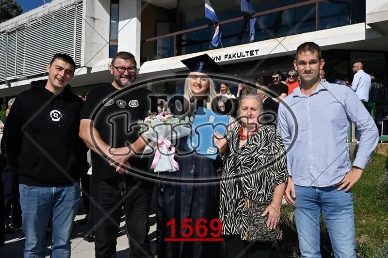 12:00h 6 - FotoKurti