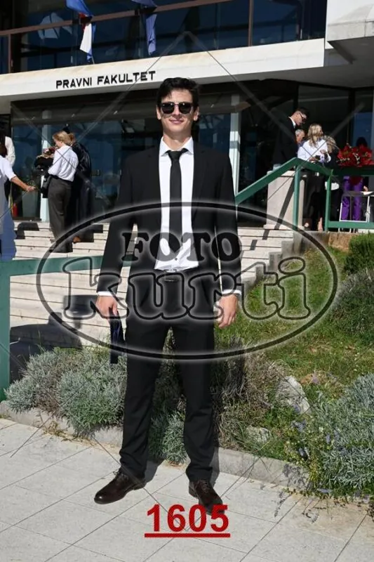 12:00h 6 - FotoKurti