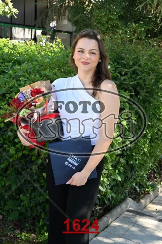 12:00h 1 - FotoKurti