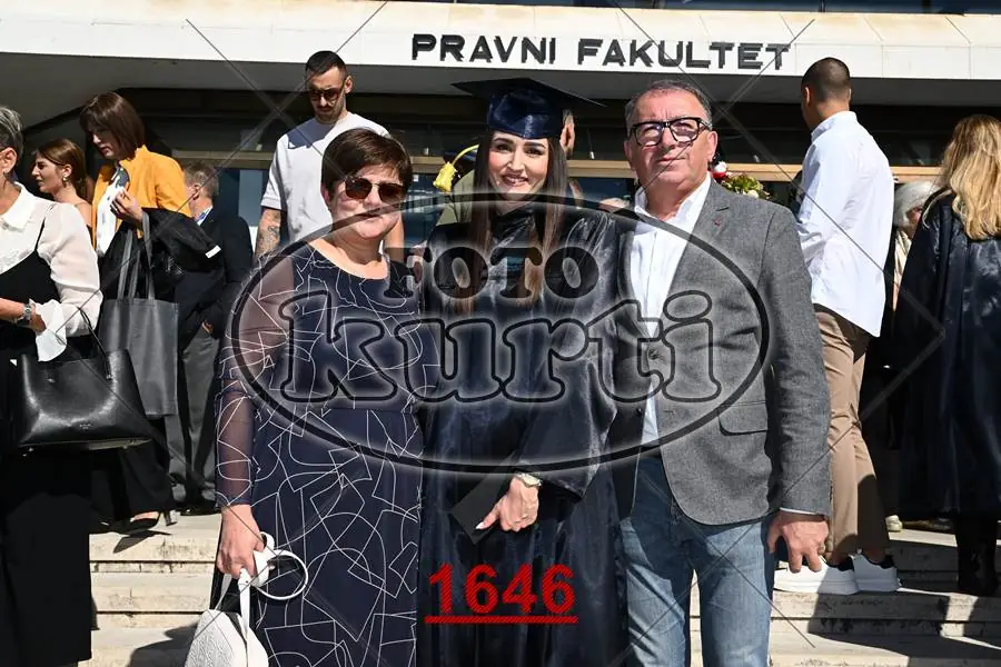 12:00h 11 - FotoKurti