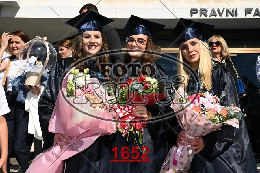 12:00h 5 - FotoKurti