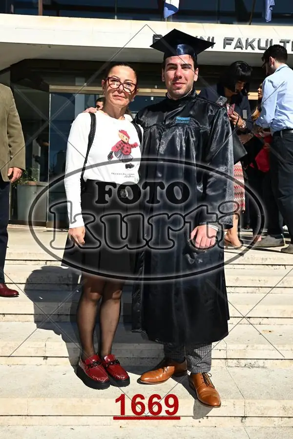 12:00h 10 - FotoKurti