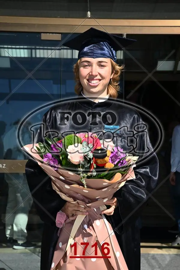 12:00h 9 - FotoKurti