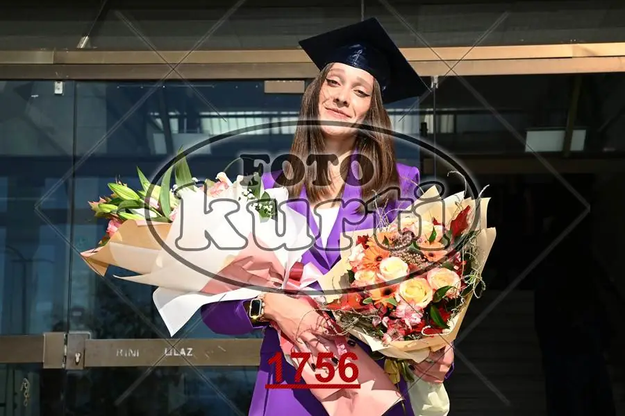 12:00h 1 - FotoKurti