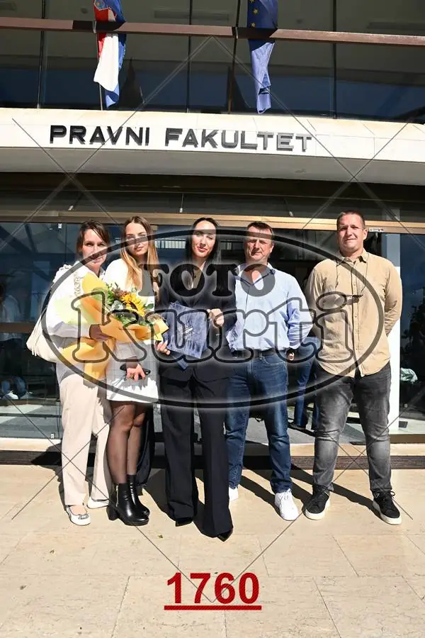 12:00h 5 - FotoKurti