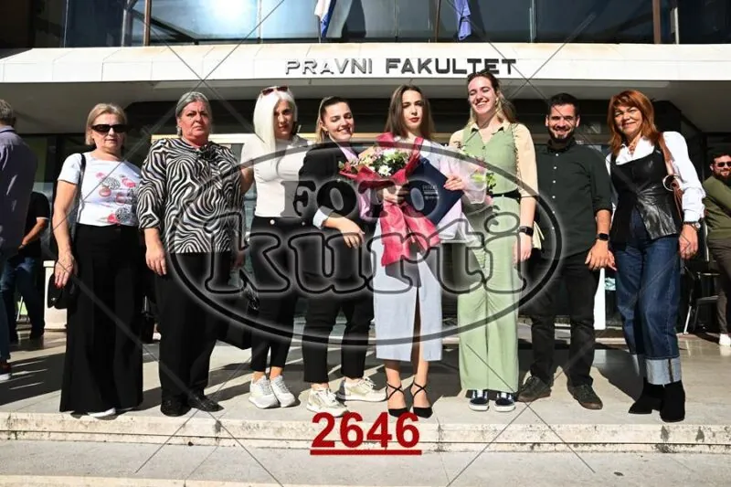 14:00h 11 - FotoKurti
