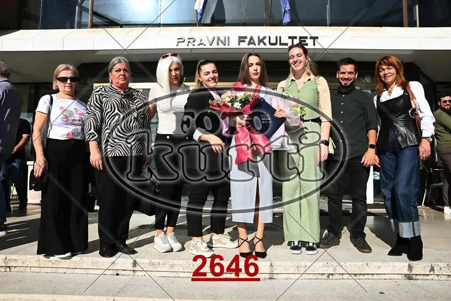 14:00h 11 - FotoKurti