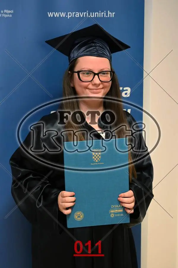 12:00 11 - FotoKurti