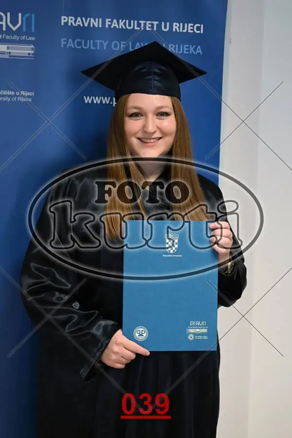 12:00 3 - FotoKurti