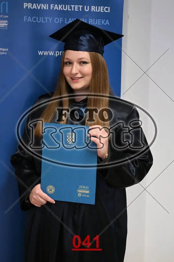 12:00 5 - FotoKurti
