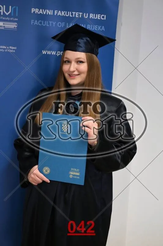 12:00 6 - FotoKurti