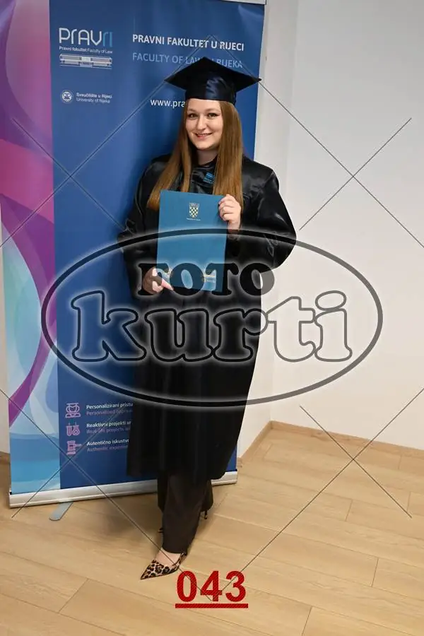 12:00 7 - FotoKurti
