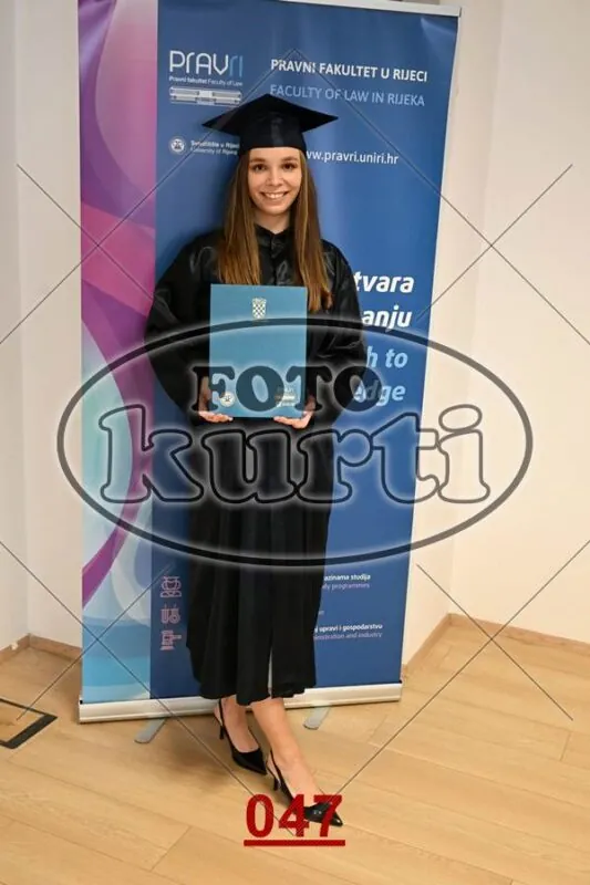 12:00 11 - FotoKurti