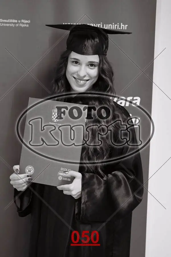 12:00 2 - FotoKurti