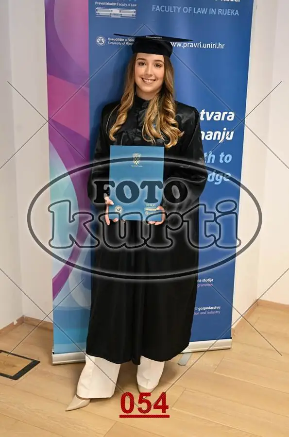 12:00 6 - FotoKurti