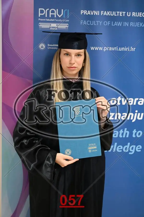 12:00 9 - FotoKurti