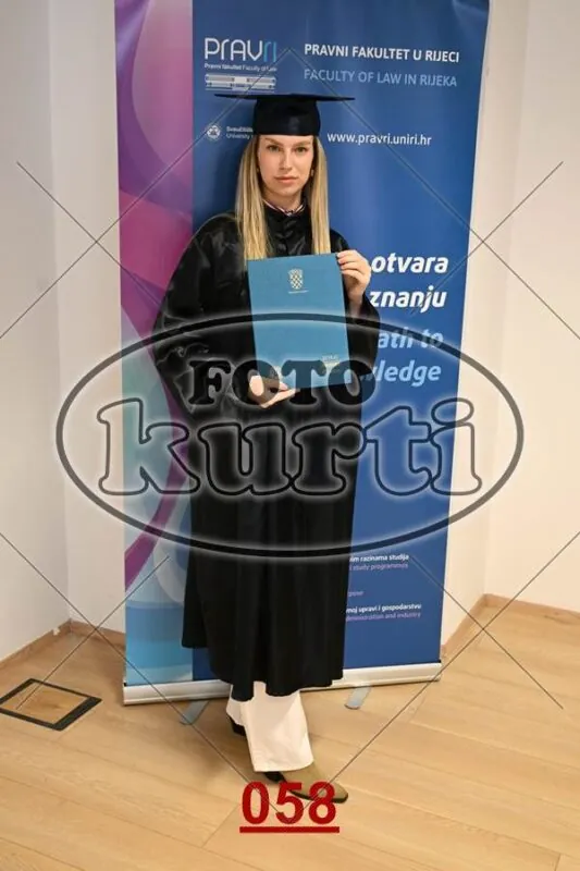 12:00 10 - FotoKurti