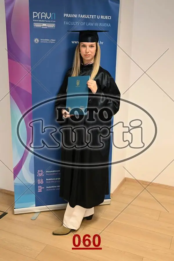 12:00 12 - FotoKurti