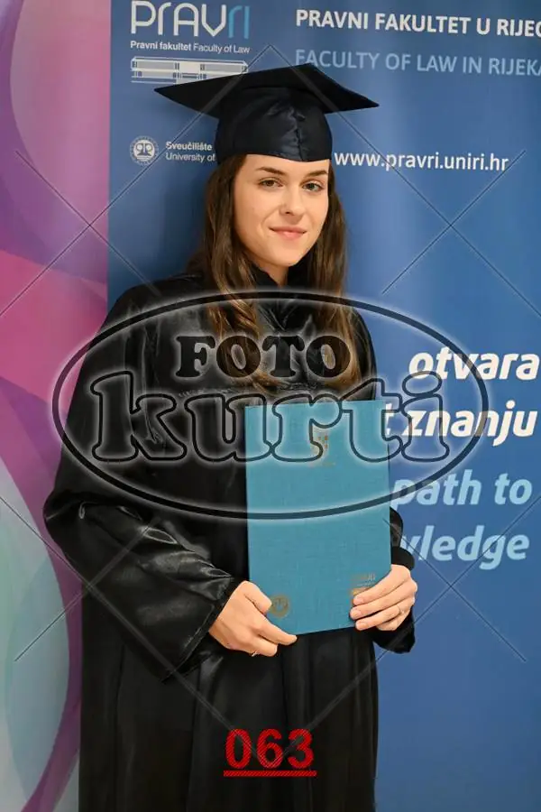 12:00 3 - FotoKurti