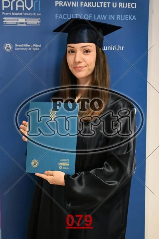 12:00 7 - FotoKurti