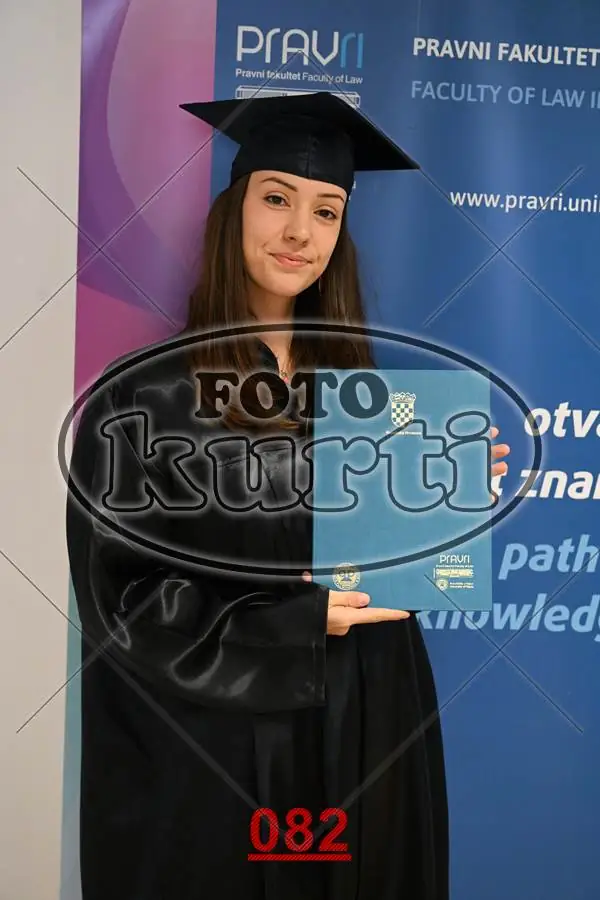 12:00 10 - FotoKurti