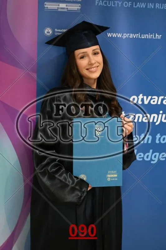 12:00 6 - FotoKurti