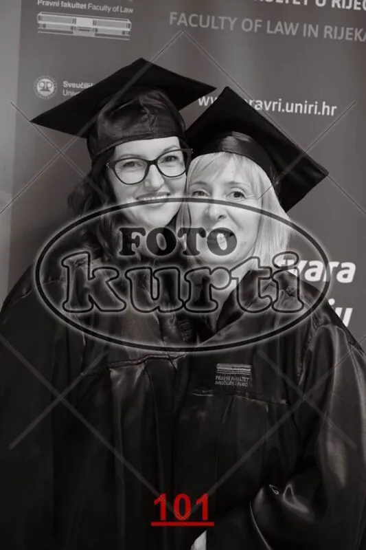 12:00 5 - FotoKurti