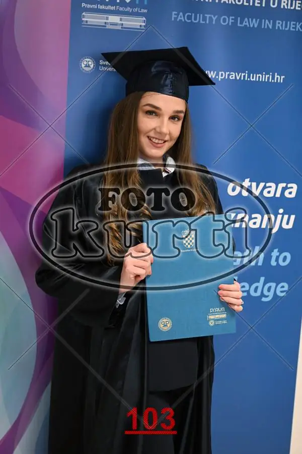 12:00 7 - FotoKurti