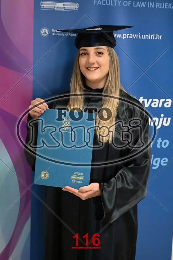 12:00 8 - FotoKurti
