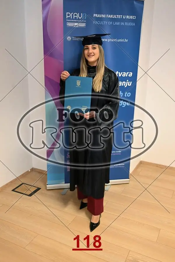 12:00 10 - FotoKurti