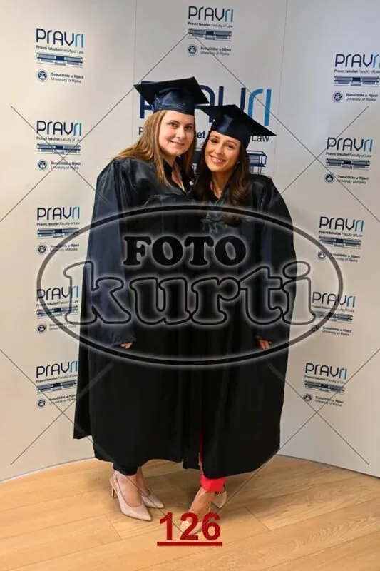 12:00 6 - FotoKurti