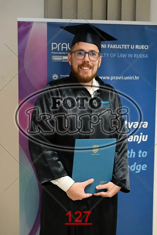 12:00 7 - FotoKurti