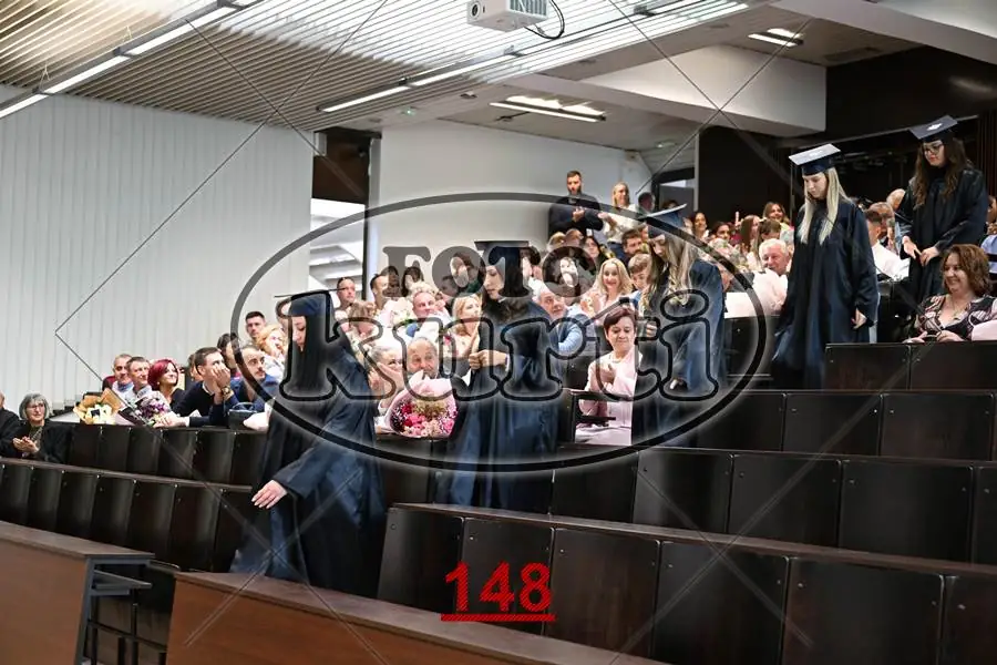 12:00 4 - FotoKurti