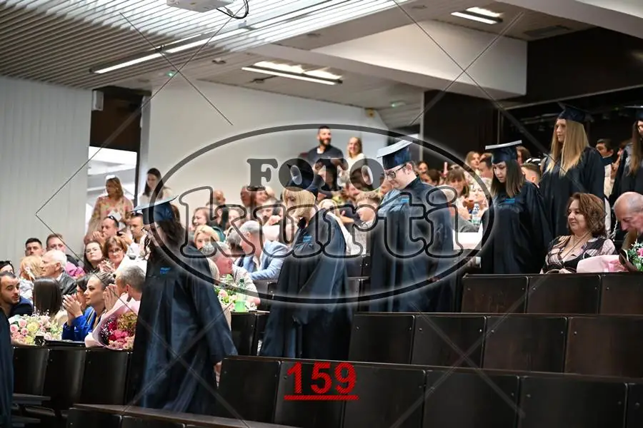 12:00 3 - FotoKurti