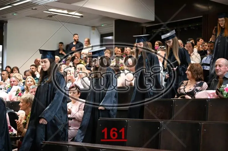 12:00 5 - FotoKurti