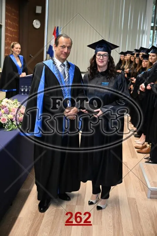12:00 10 - FotoKurti