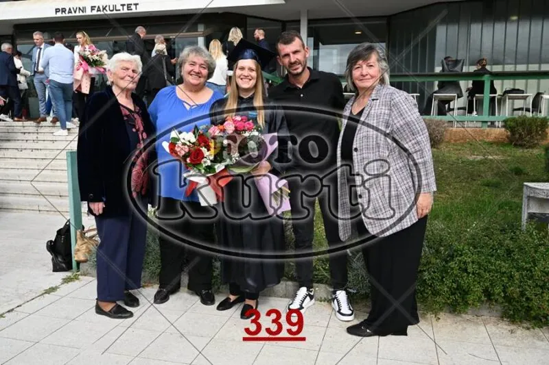 12:00 3 - FotoKurti