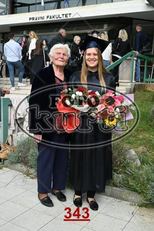 12:00 7 - FotoKurti