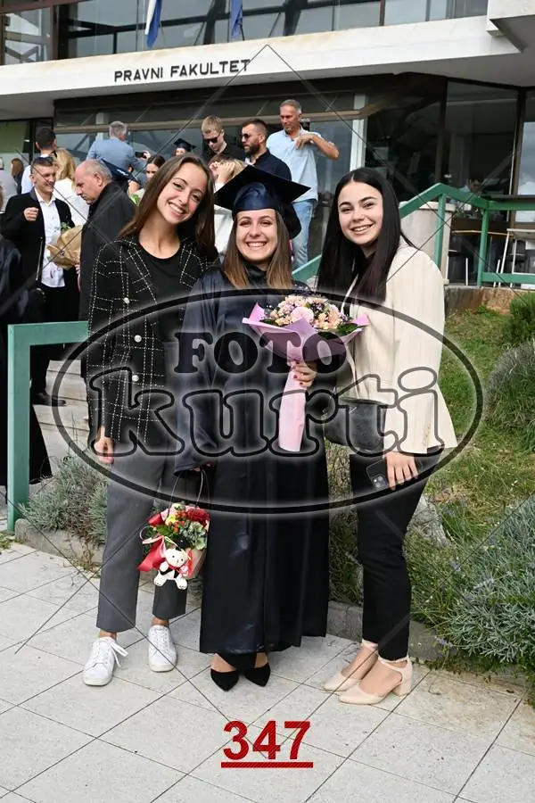 12:00 11 - FotoKurti