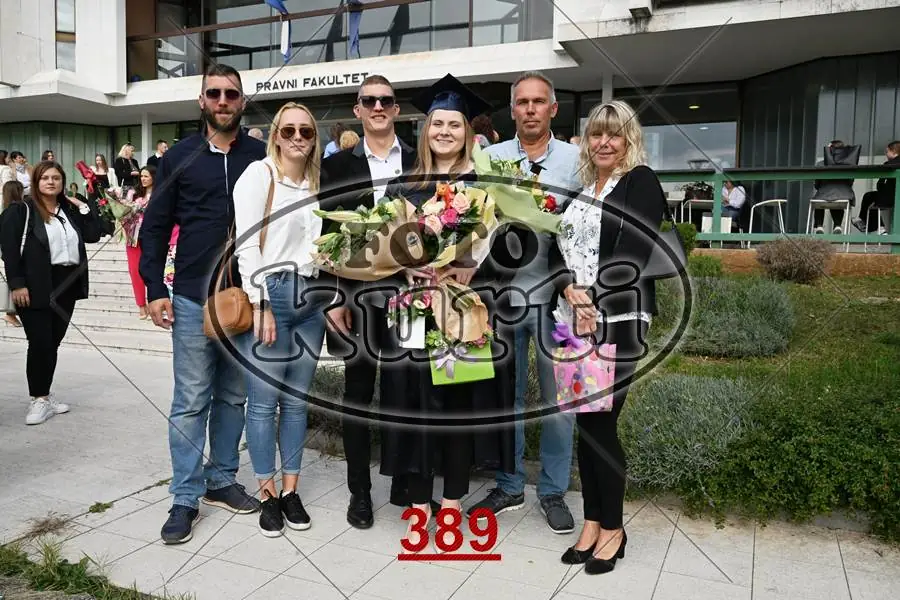 12:00 5 - FotoKurti