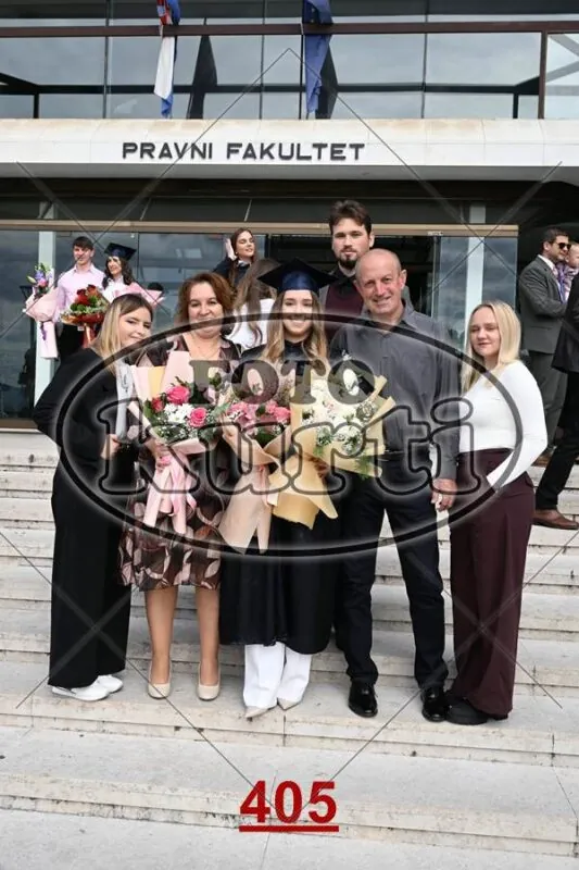 12:00 9 - FotoKurti