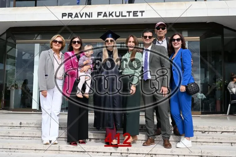 12:00 4 - FotoKurti