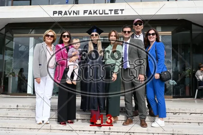 12:00 5 - FotoKurti