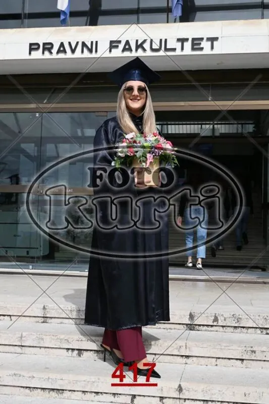 12:00 9 - FotoKurti
