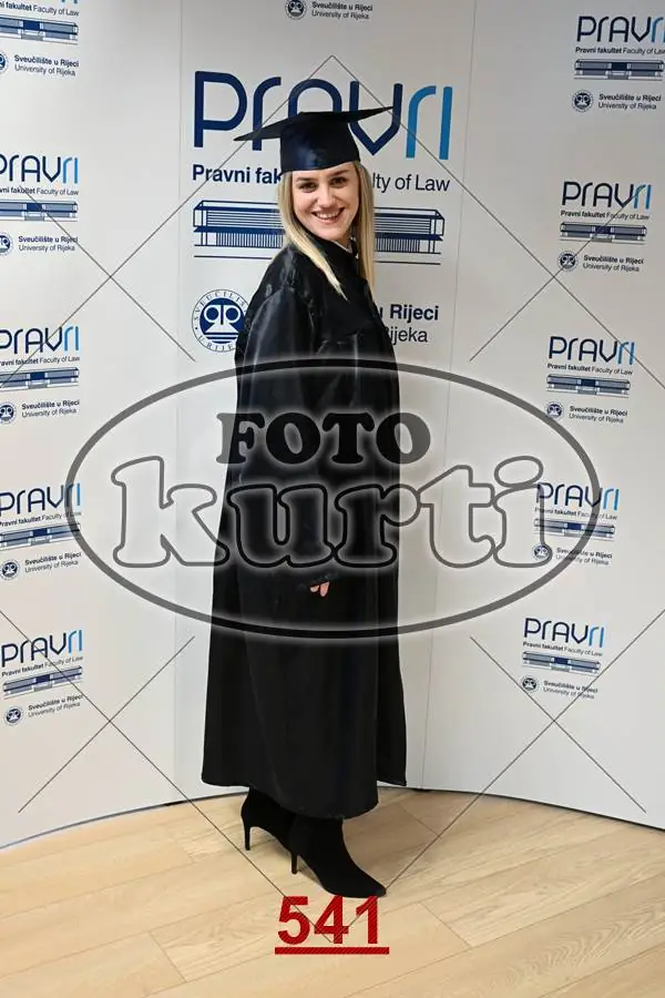 14:00 6 - FotoKurti