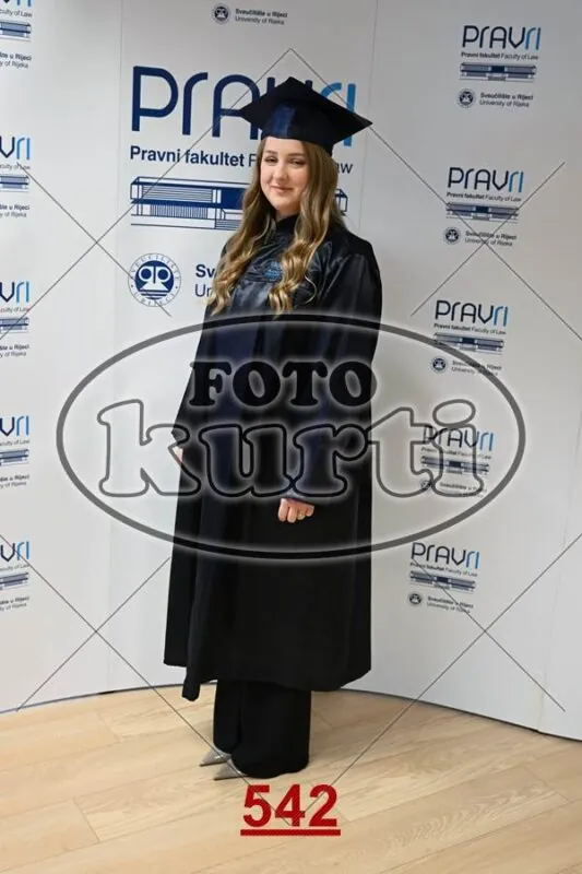 14:00 7 - FotoKurti