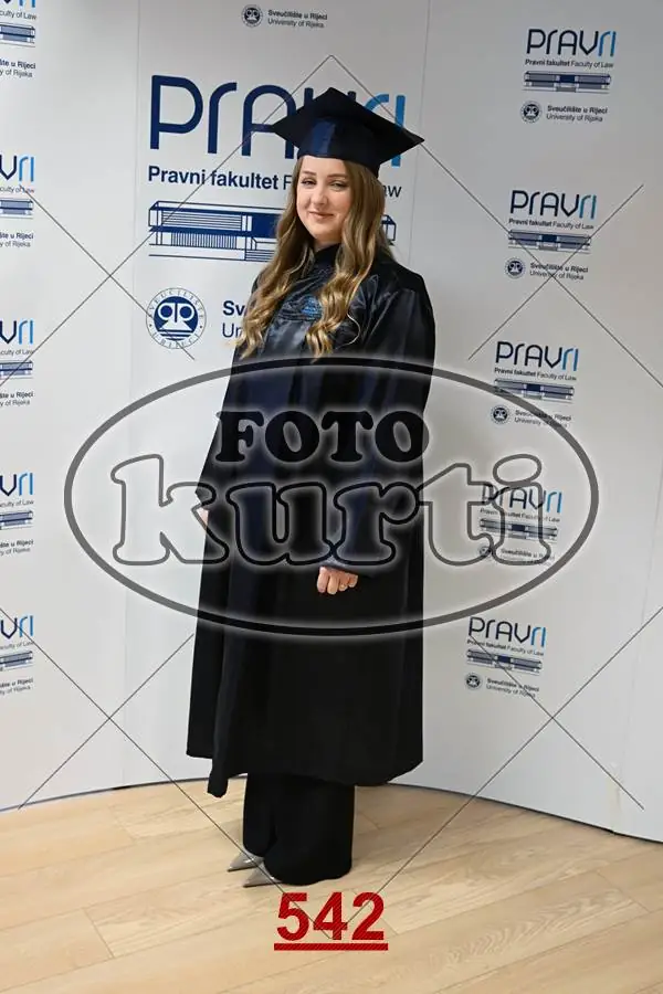 14:00 7 - FotoKurti